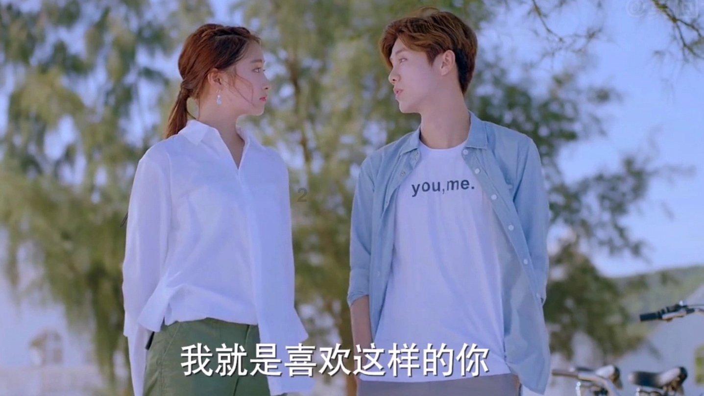 琳娜整理房间